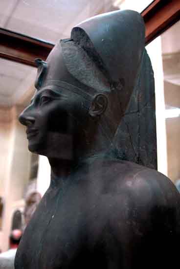 Ancient Egypt And Archaeology Web Site - Schist Statue Of Thutmose III ...